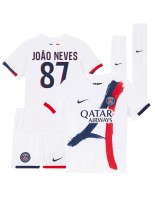 Otroške Nogometnih dresov Paris Saint-Germain Joao Neves #87 Gostujoči 2024-25 Kratki rokavi (+ hlače)